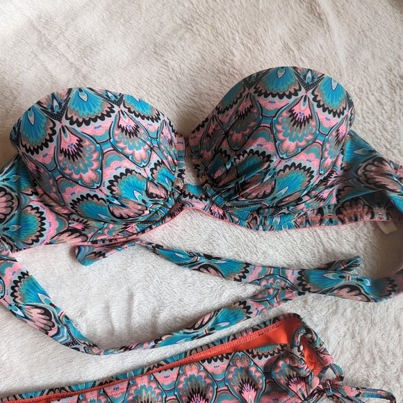 La Vie En Rose Bikini - Picture 4 of 5